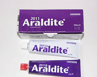  ARALDITE 2011 LENTE KIT 2 TUBES  300grs  08 